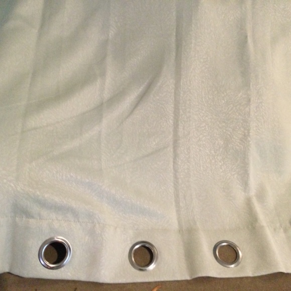 Like New Blackout Curtains - Picture 6 of 8